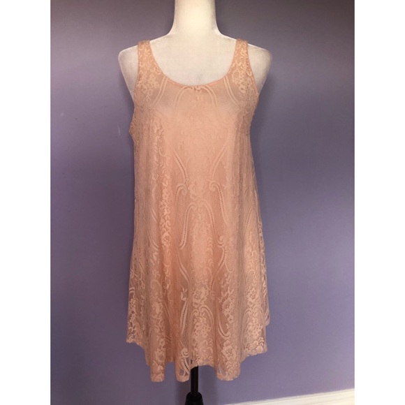 Soprano pink lined sleeveless lace dress - Picture 1 of 5